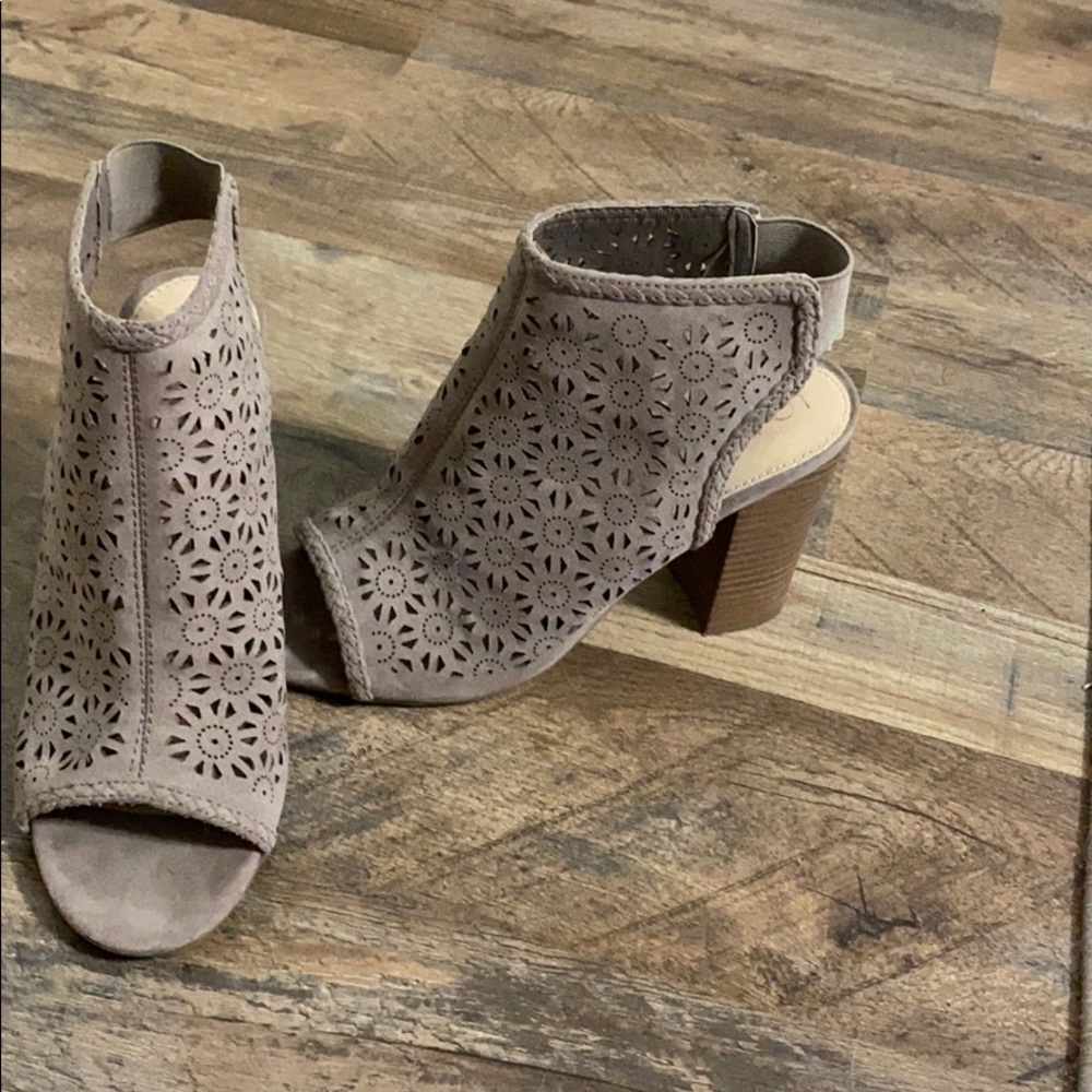 Lauren Conrad heels